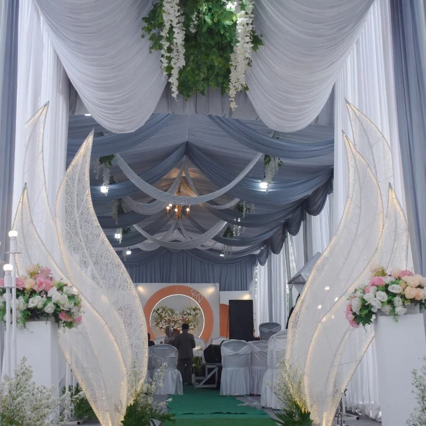 Luxury White Wedding